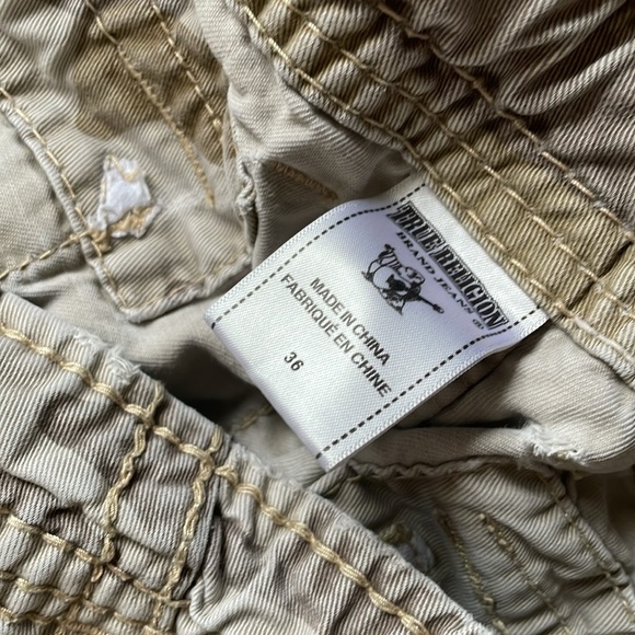 True Religion cargo camp shorts - Picture 5 of 6